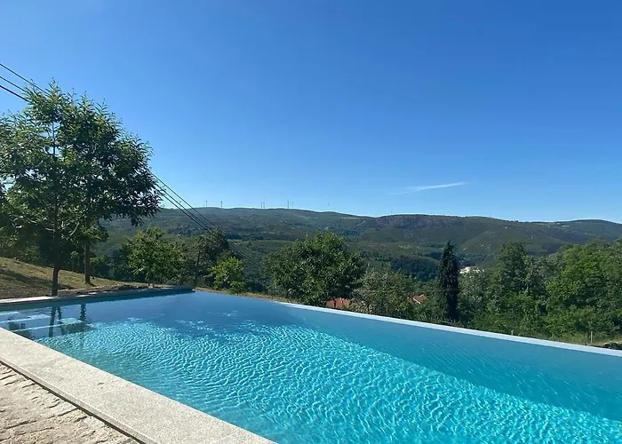 Quinta Outono Dourado Villa Montalegre