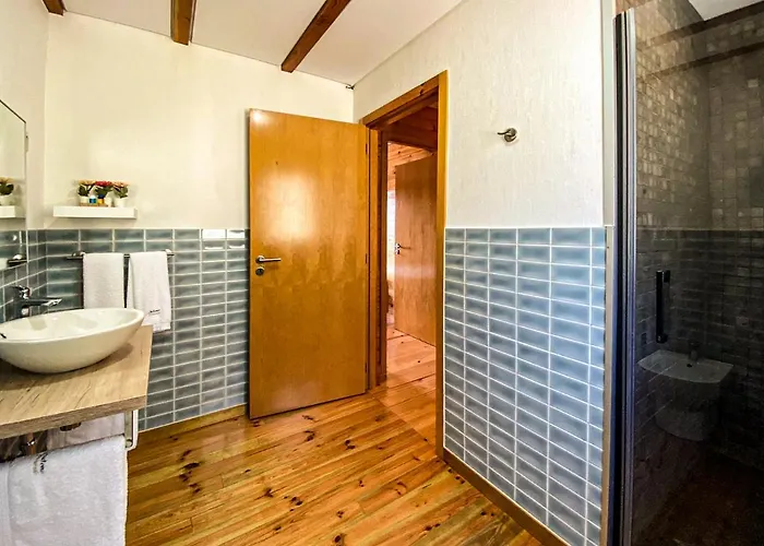 Quinta Outono Dourado * Montalegre